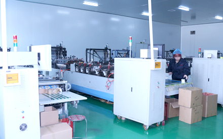 滄州華良包裝袋生產(chǎn)車(chē)間實(shí)景圖